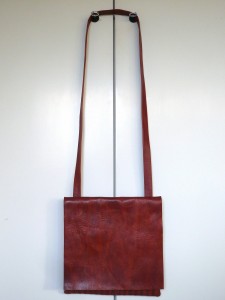 ショルダーバッグ(茶色)1